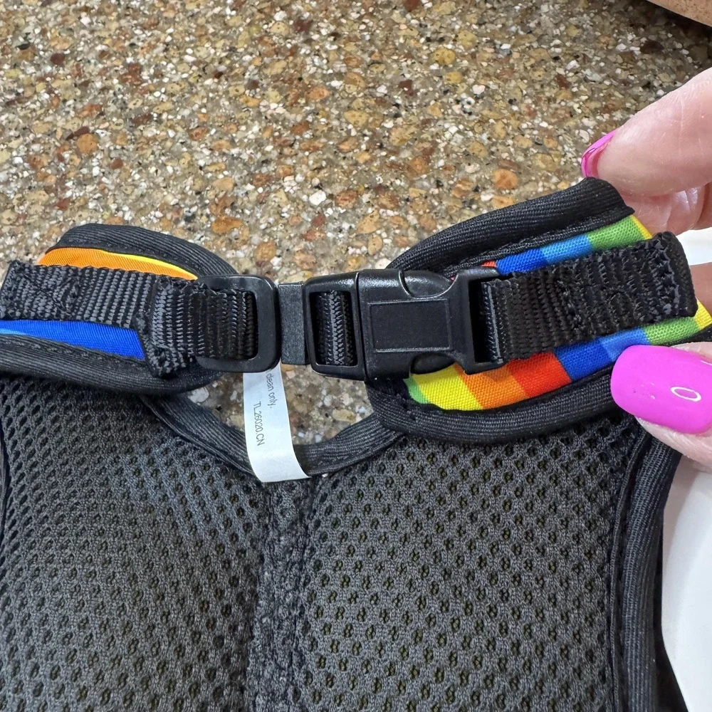 Petco Youly Pride Cat Harness Leash Set Rainbow Adjustable Mesh Multicolor‎ Pet